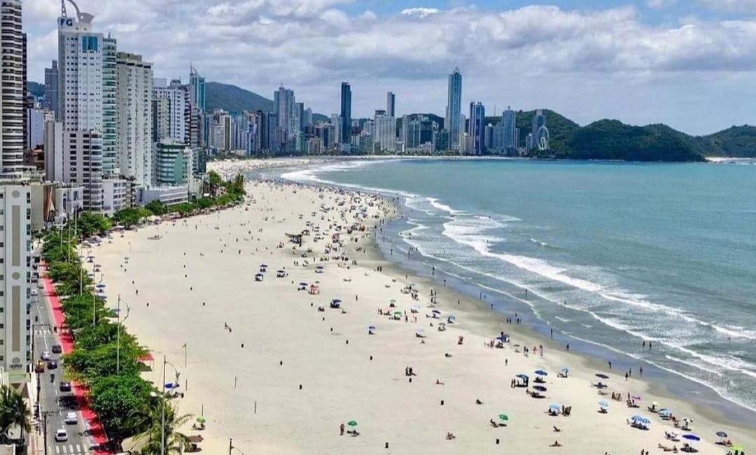 Aconchegante Apartamento No Centro Em Balneario Camboriu Sc 외부 사진